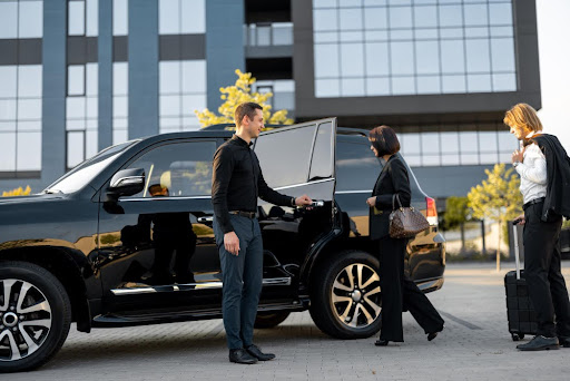 Luxury Airport Transport in Wellington FL